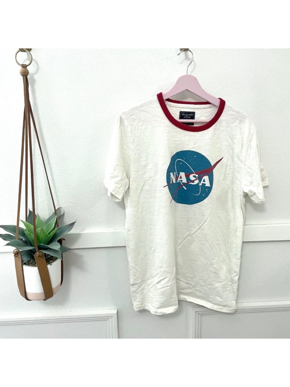 Abercrombie & Fitch NASA Unisex Short Sleeve Graphic T-Shirt Size L White